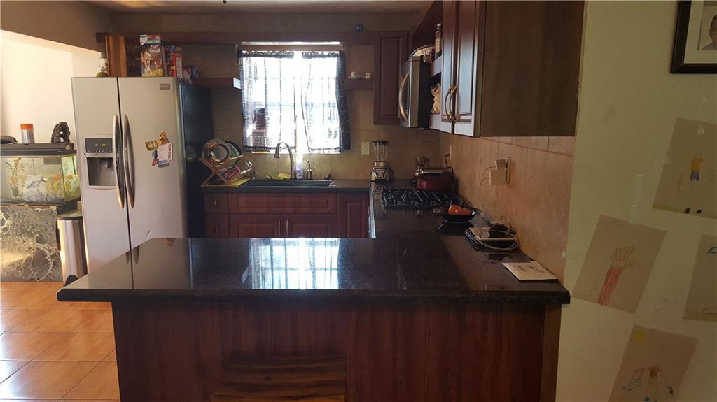 Cresthaven 6 41-37 B - Residential