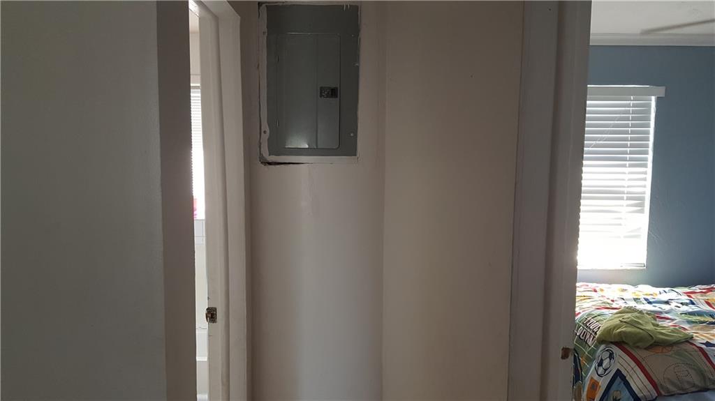 Cresthaven 6 41-37 B - Residential