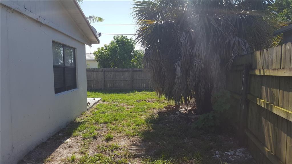 Cresthaven 6 41-37 B - Residential