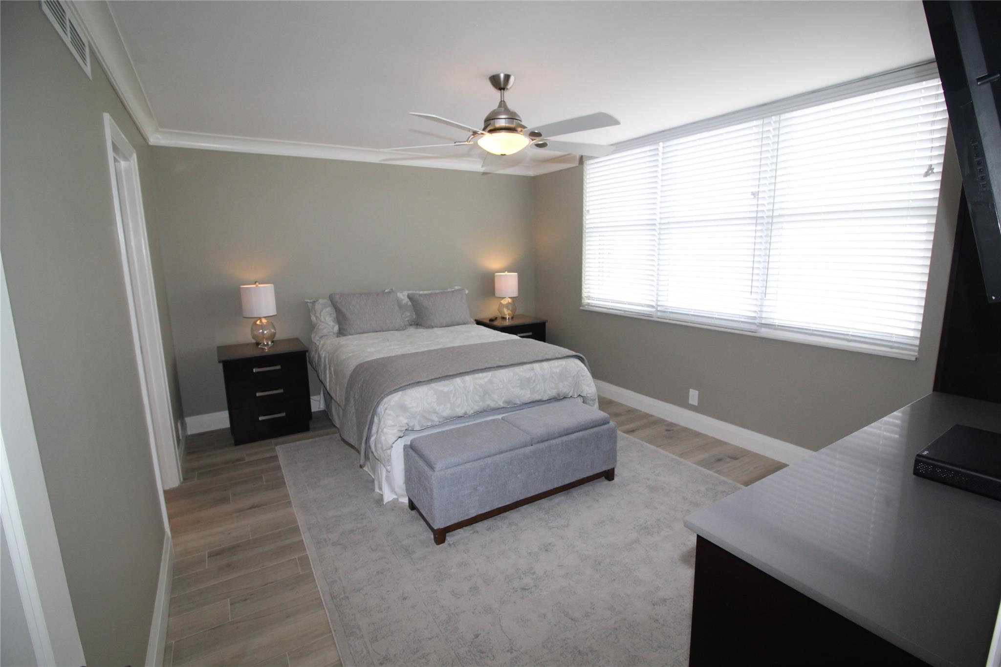 Admiralty Towers Condo - Residential Lease