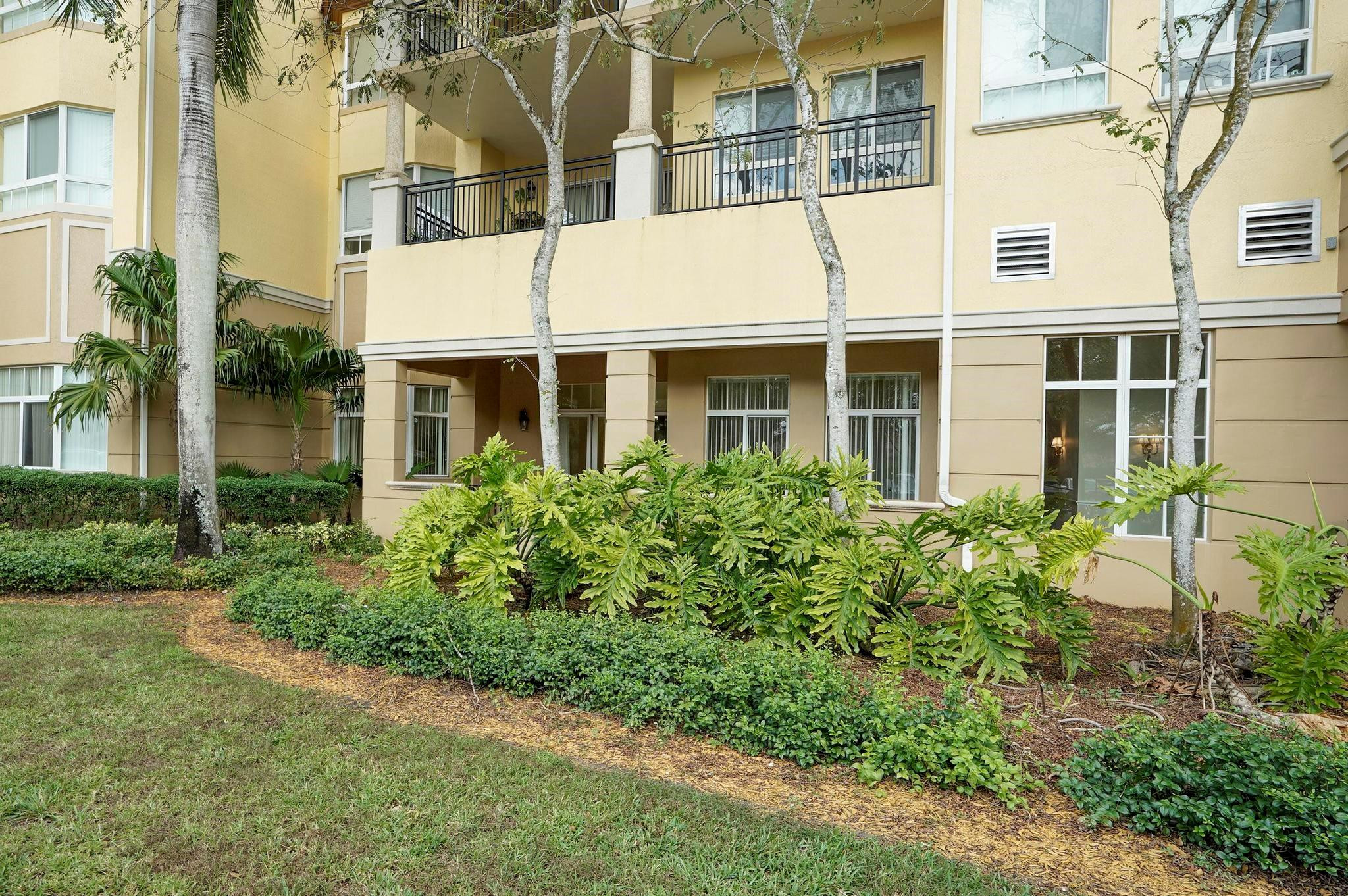 The Palms - Residential