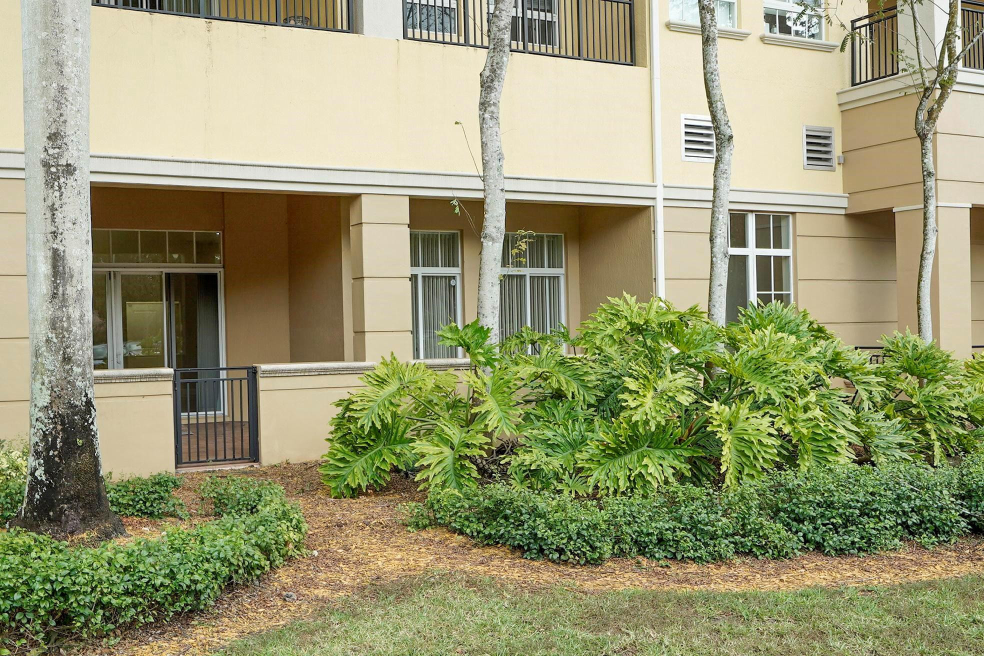 The Palms - Residential