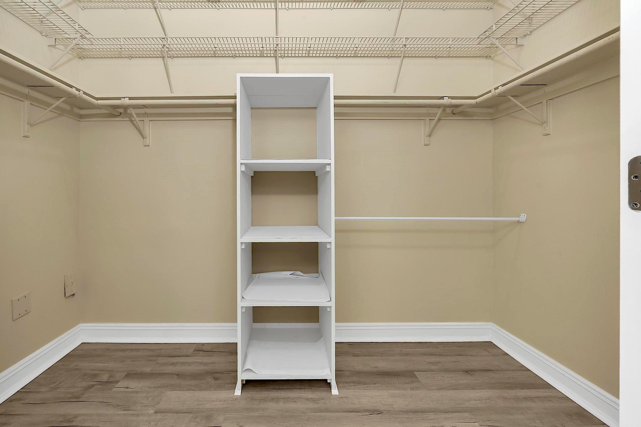 The Palms - Residential