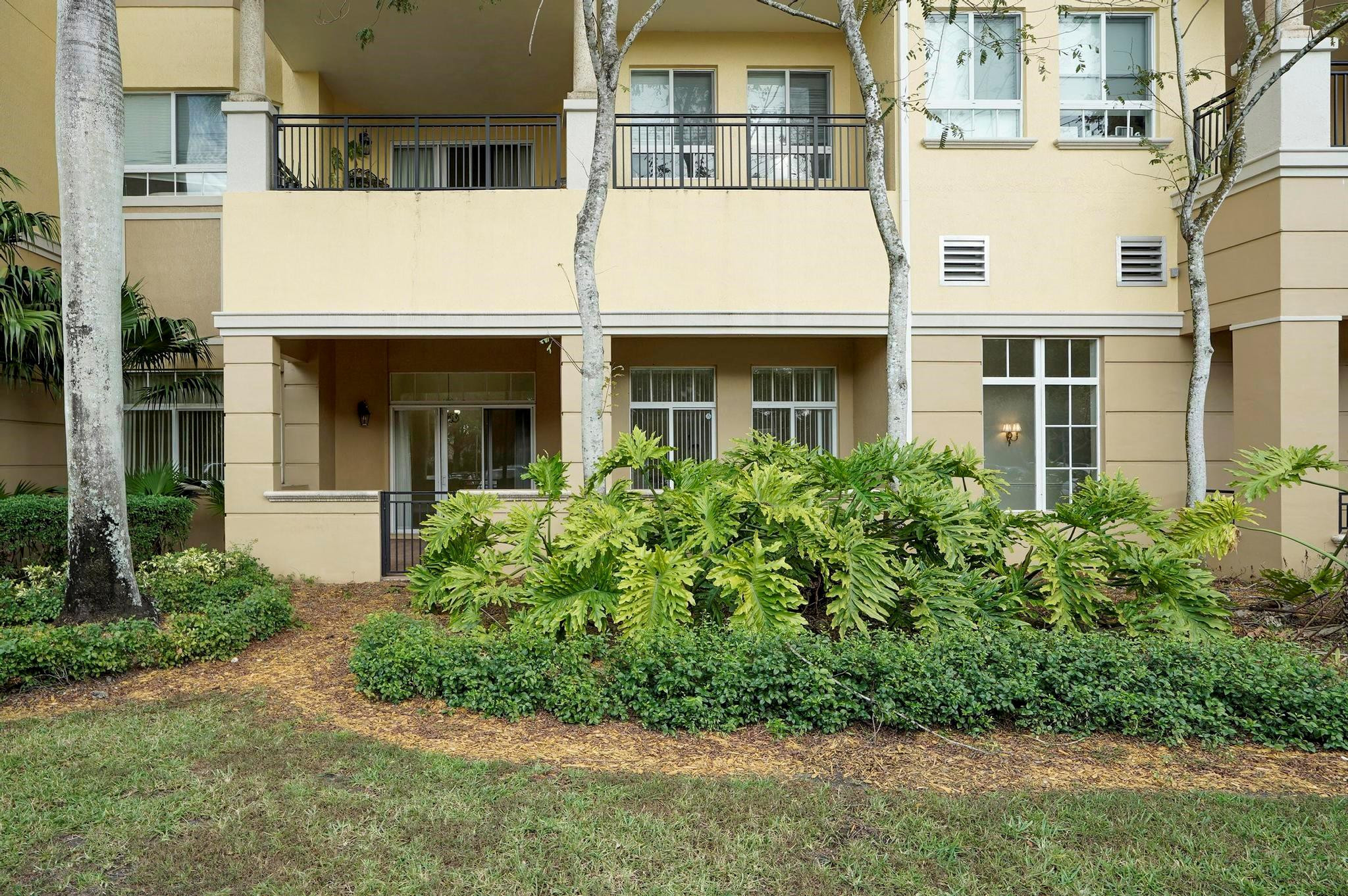 The Palms - Residential