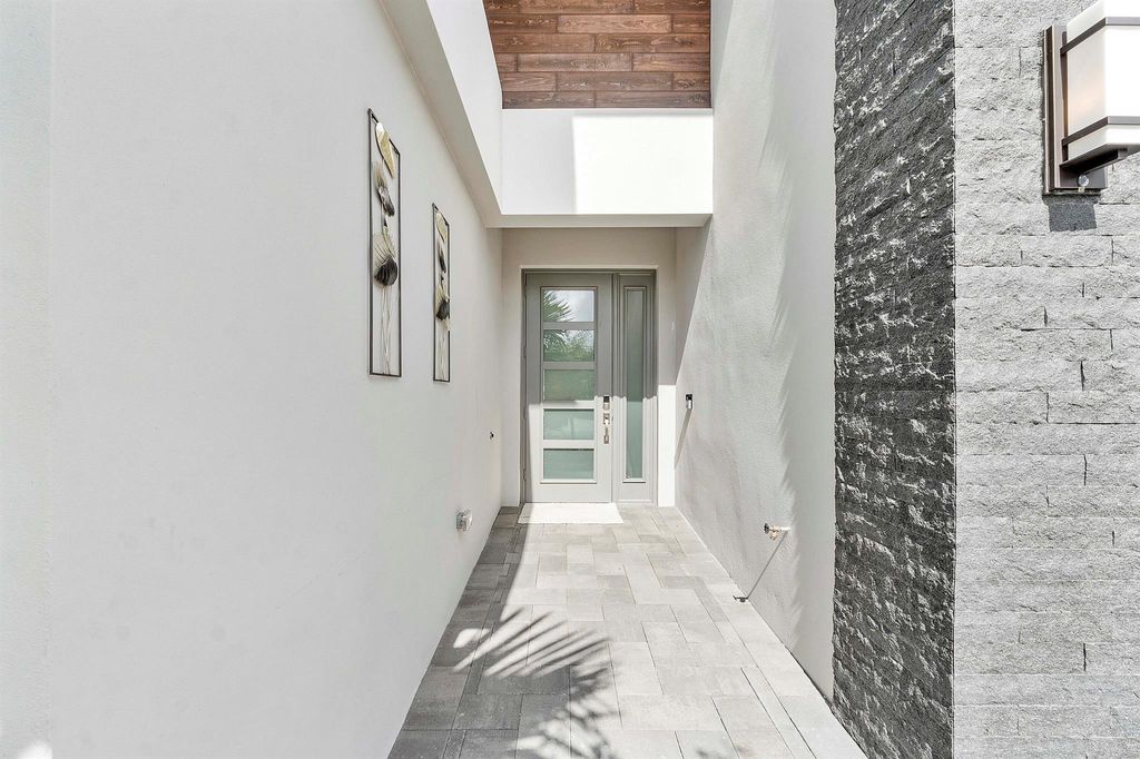 Photo of 8245 Crystal Downs Avenue, Boca Raton, FL 33434 (MLS # R11058857)