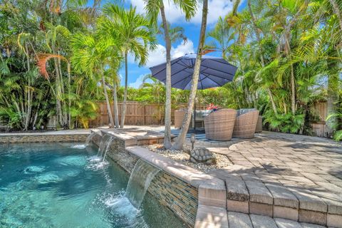 Tiny photo for 4538 Danielson Drive, Lake Worth, FL 33467 (MLS # B26036515)