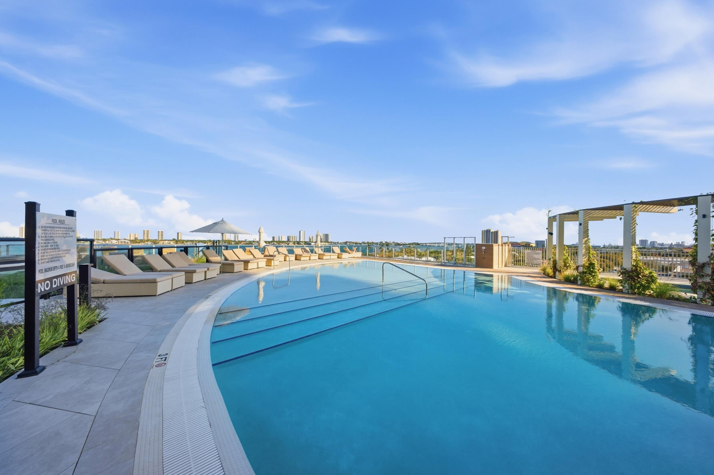 NAUTILUS 220 CONDOMINIUM - Residential Lease