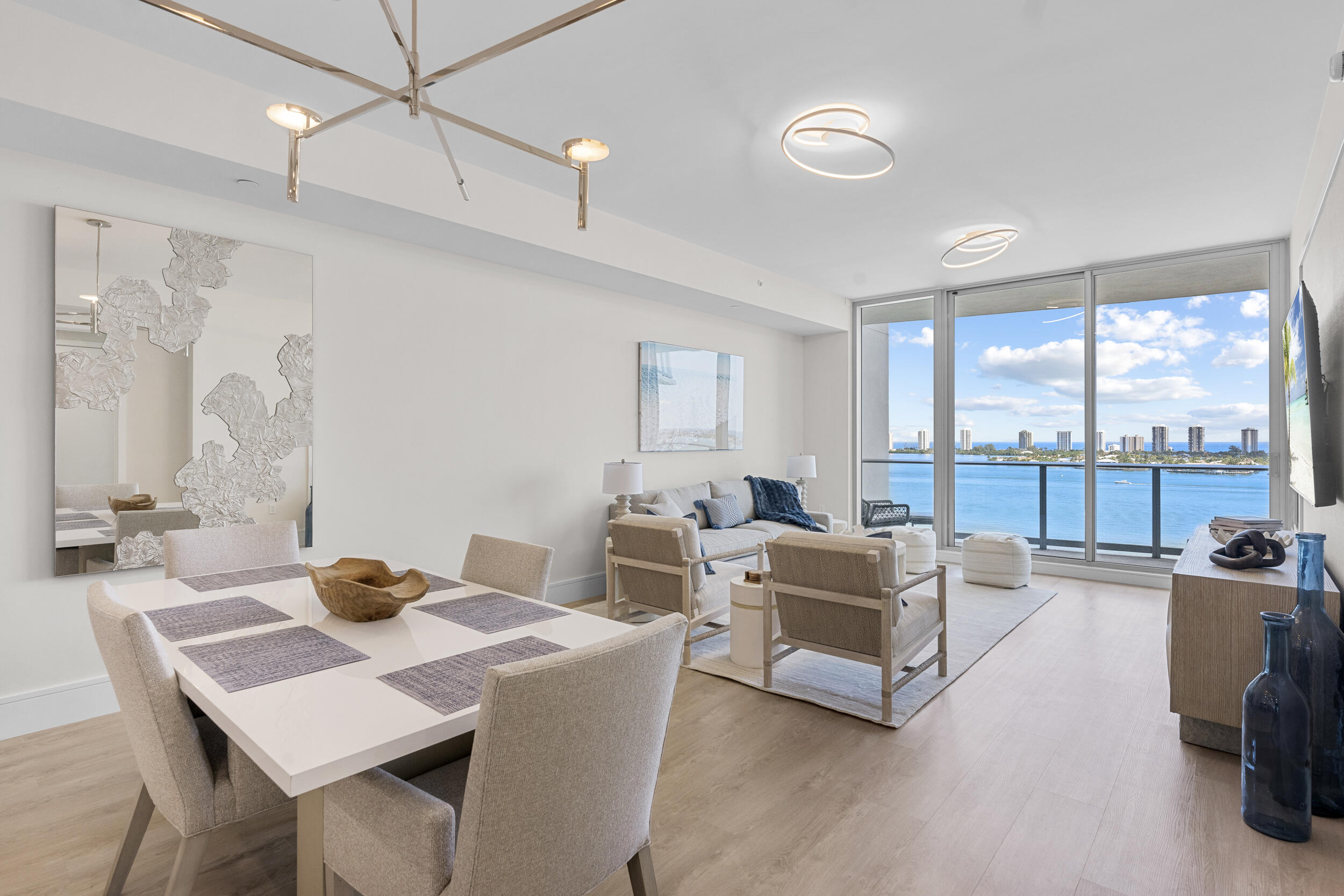 NAUTILUS 220 CONDOMINIUM - Residential Lease