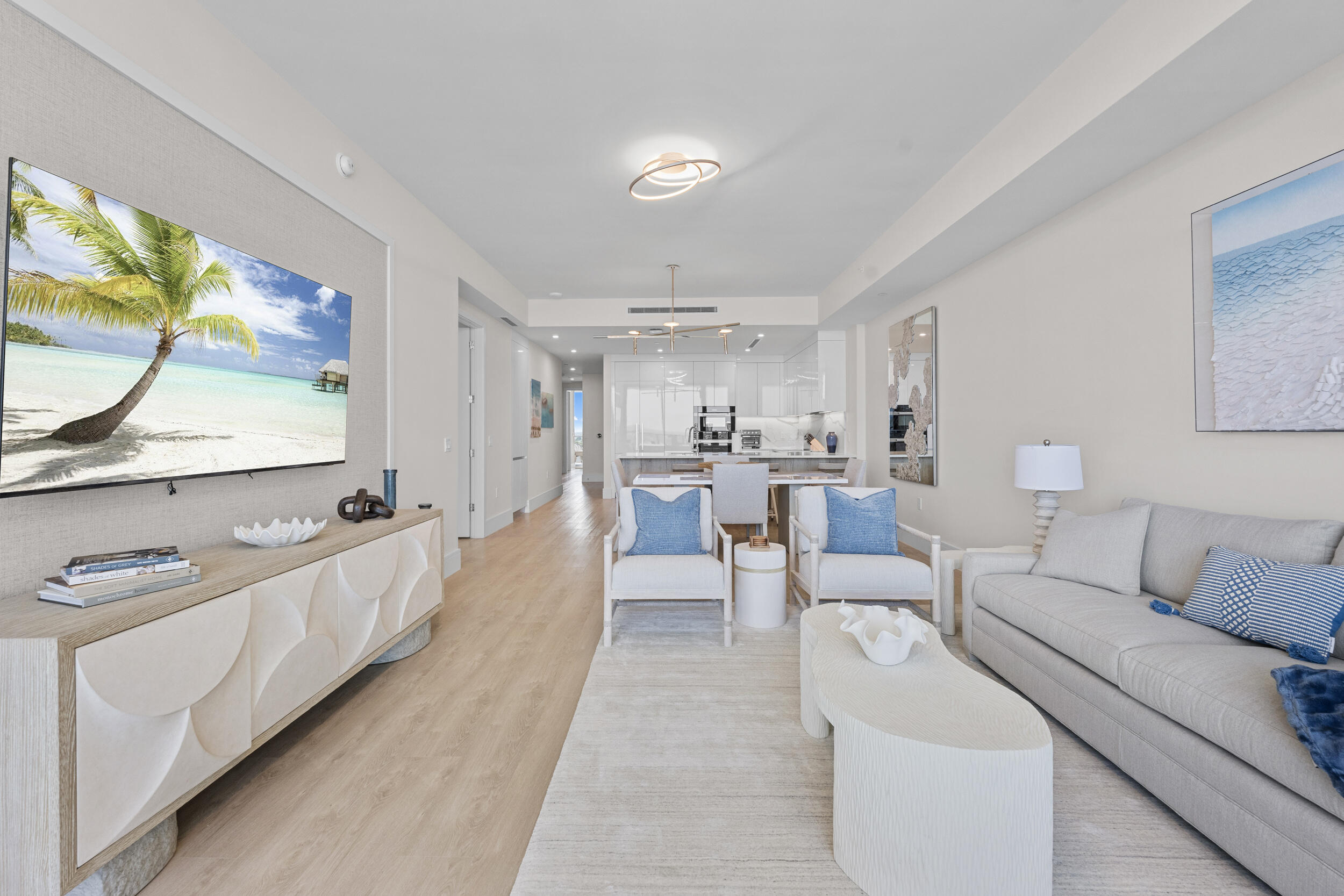 NAUTILUS 220 CONDOMINIUM - Residential Lease