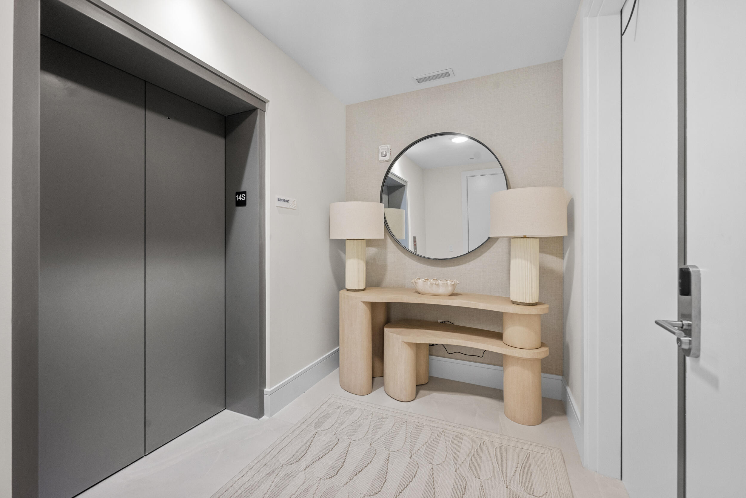 NAUTILUS 220 CONDOMINIUM - Residential Lease