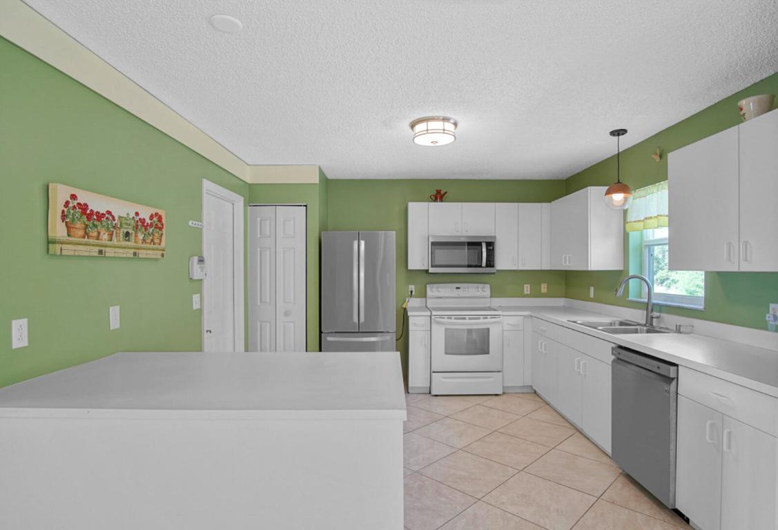 PALM GROVE SUBDIVISION - Residential