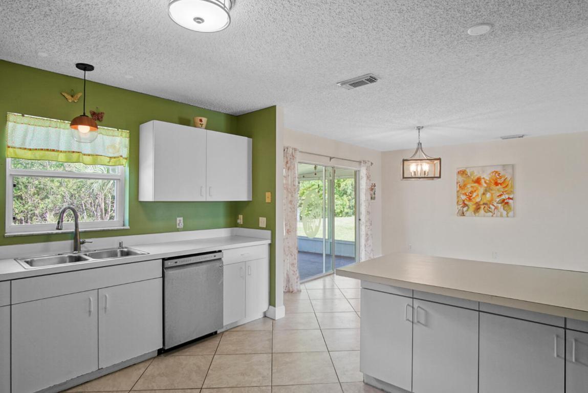 PALM GROVE SUBDIVISION - Residential