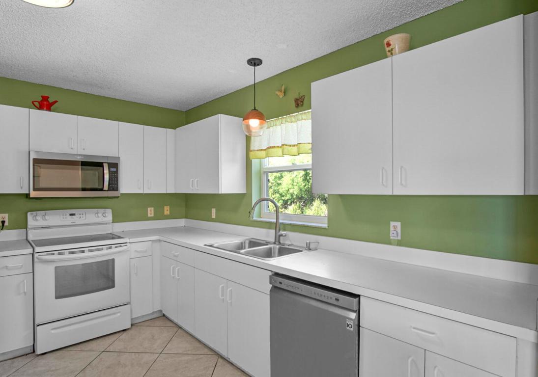 PALM GROVE SUBDIVISION - Residential