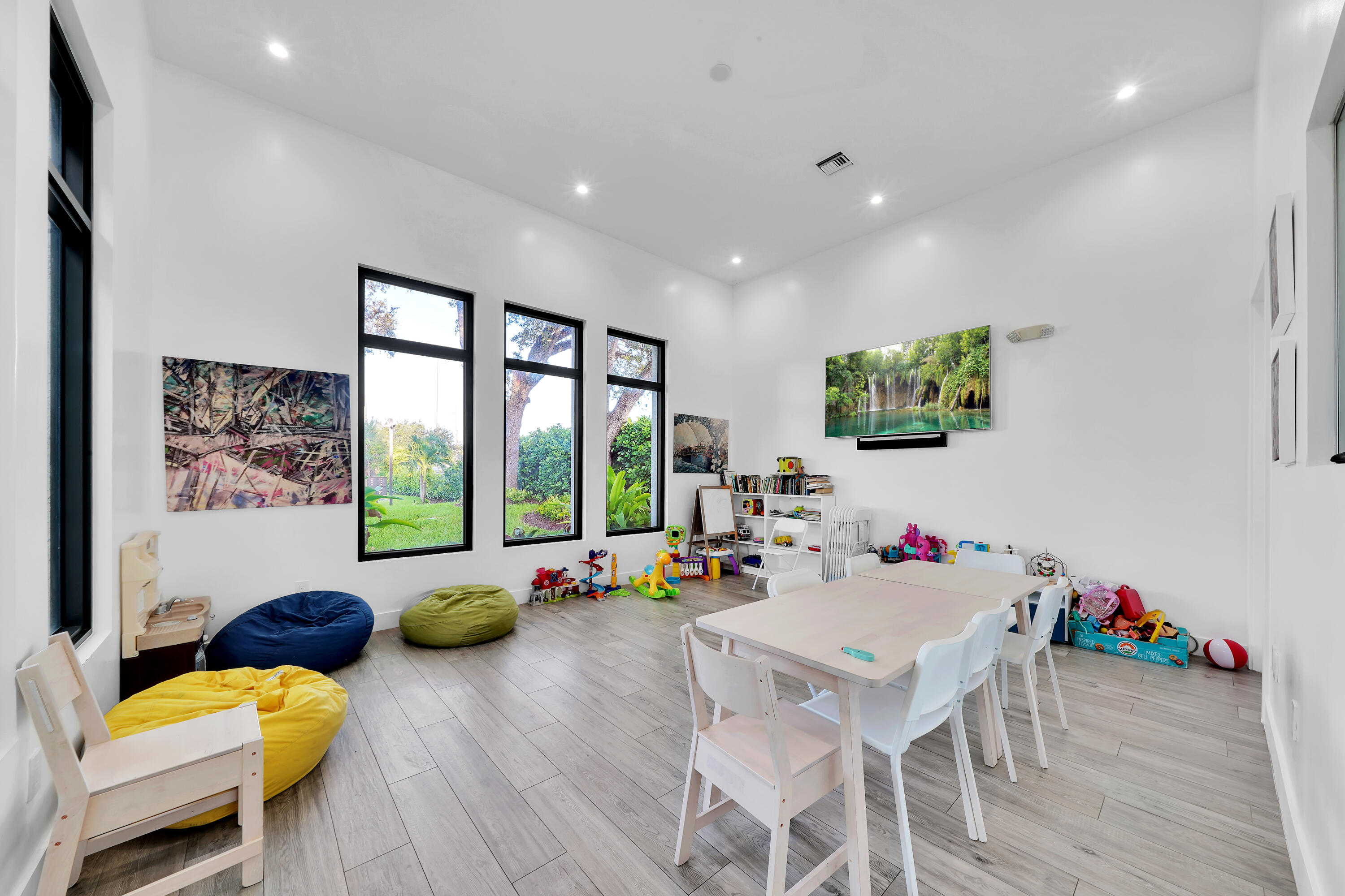 PRESERVE AT EMERALD HILLS - Residential