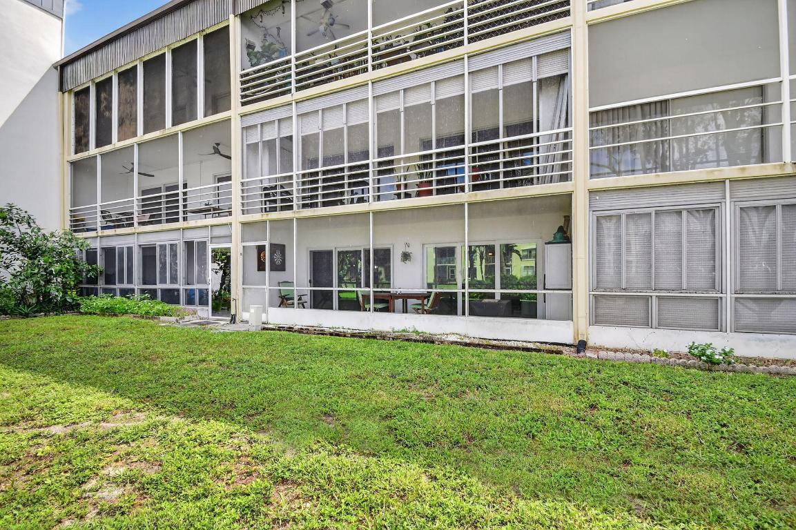 WATERWAY CLUB - Residential