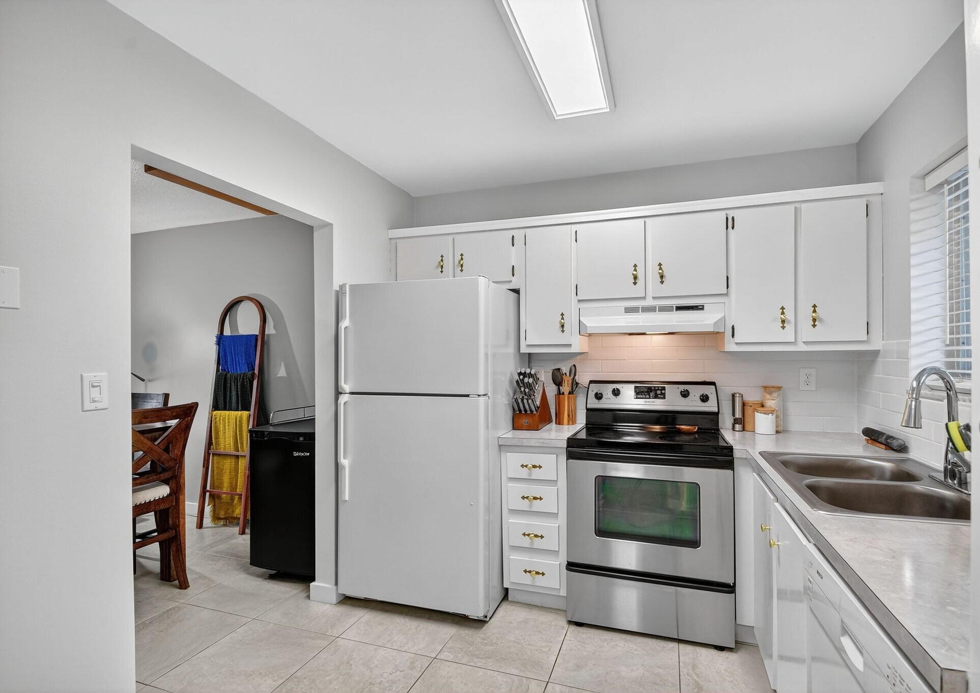 View photos, virtual tours, details... 200 Waterway Drive S 108