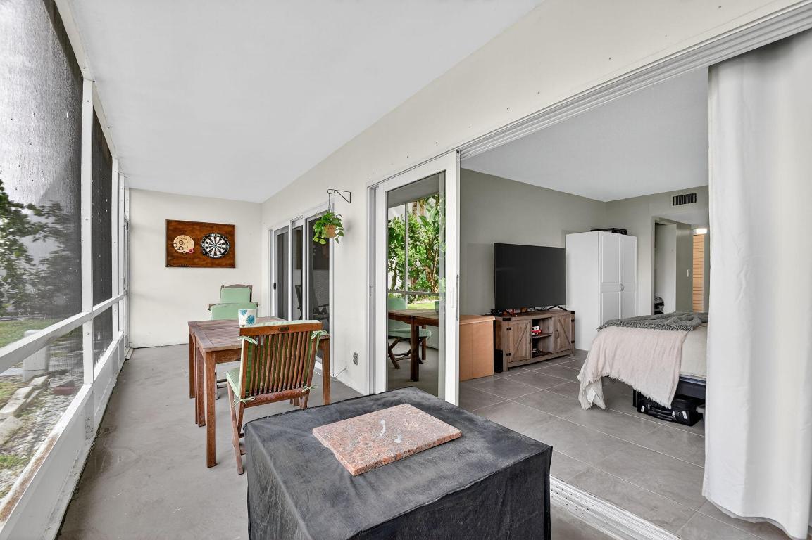 WATERWAY CLUB - Residential