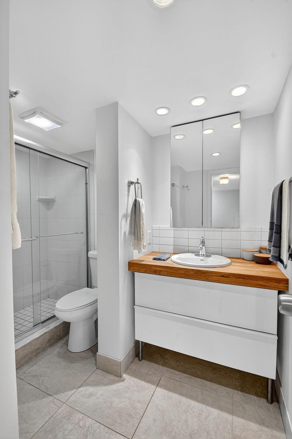 WATERWAY CLUB - Residential