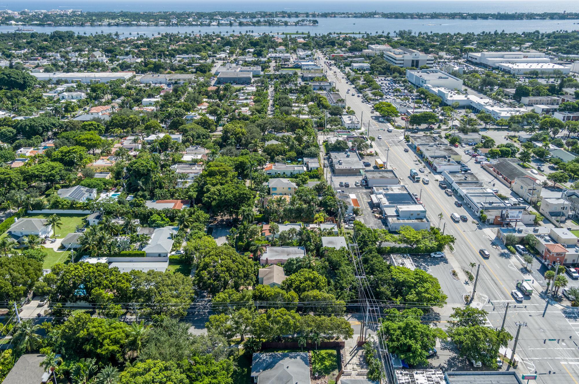 FLAMINGO PARK - Residential
