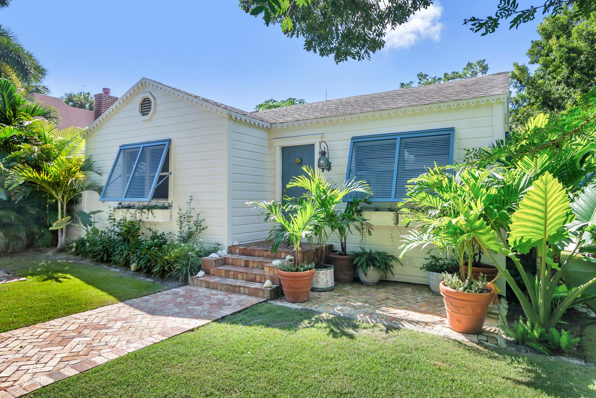 744 Avon Road