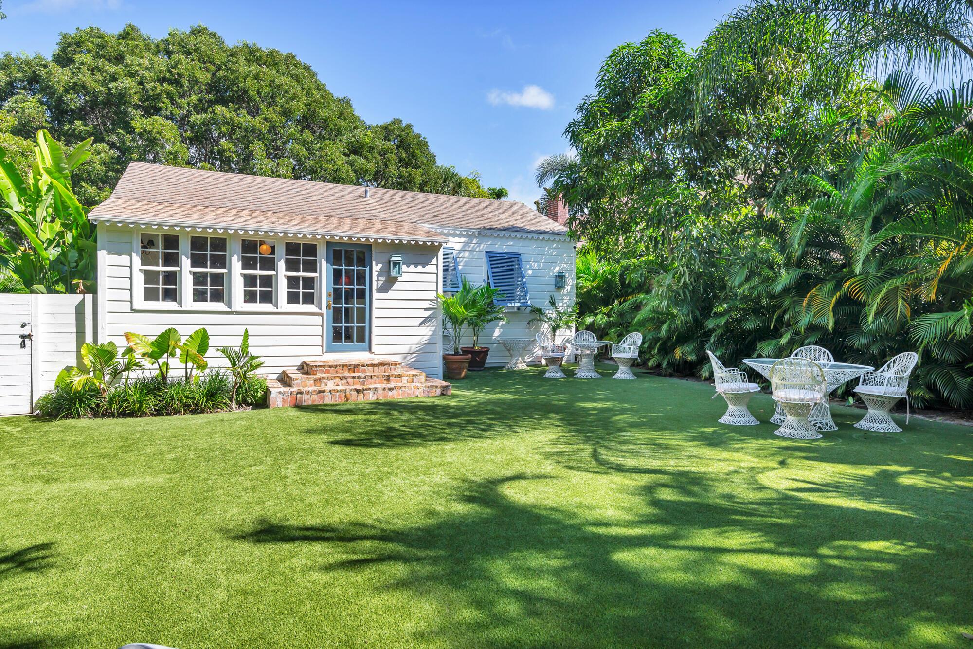 FLAMINGO PARK - Residential