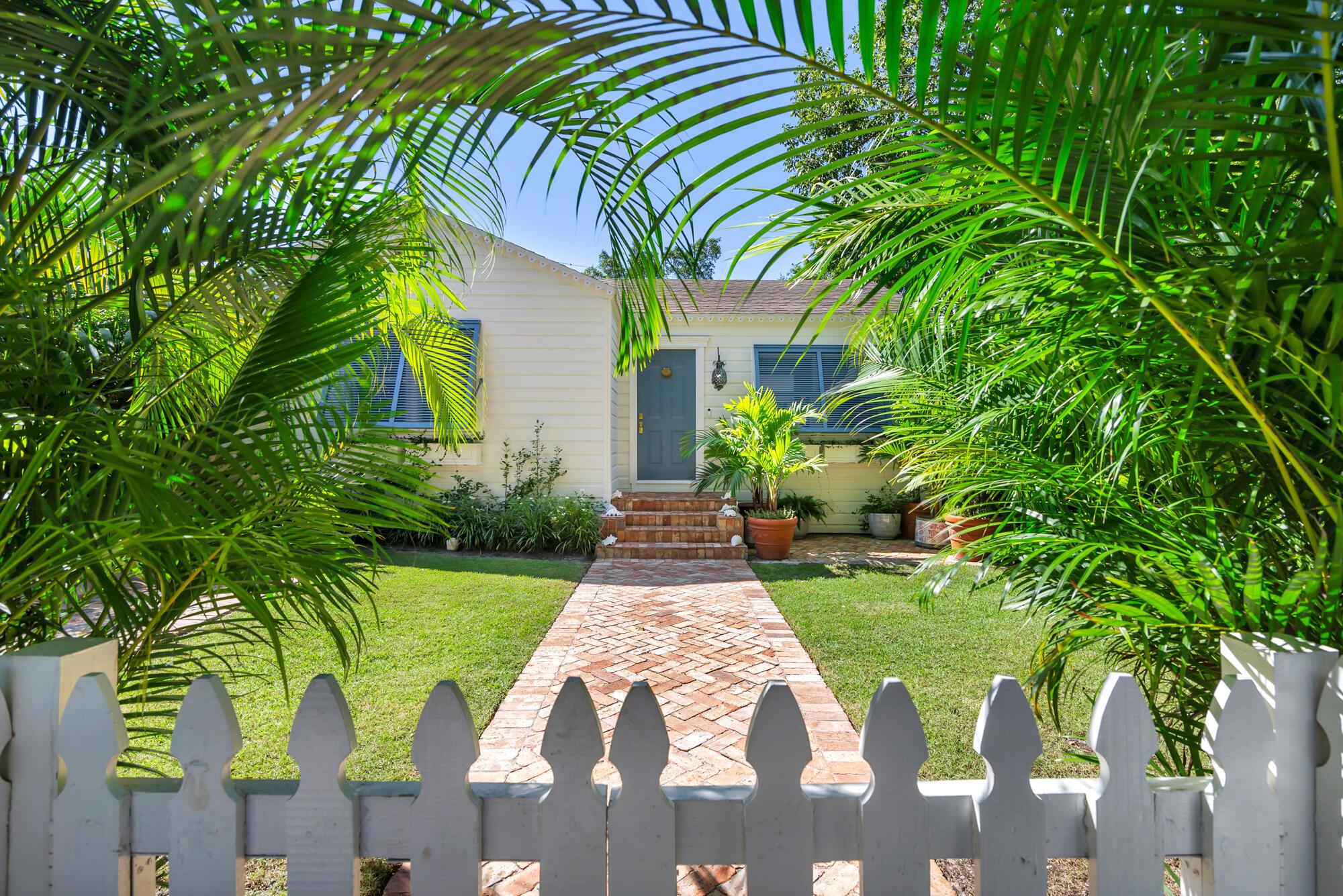 FLAMINGO PARK - Residential