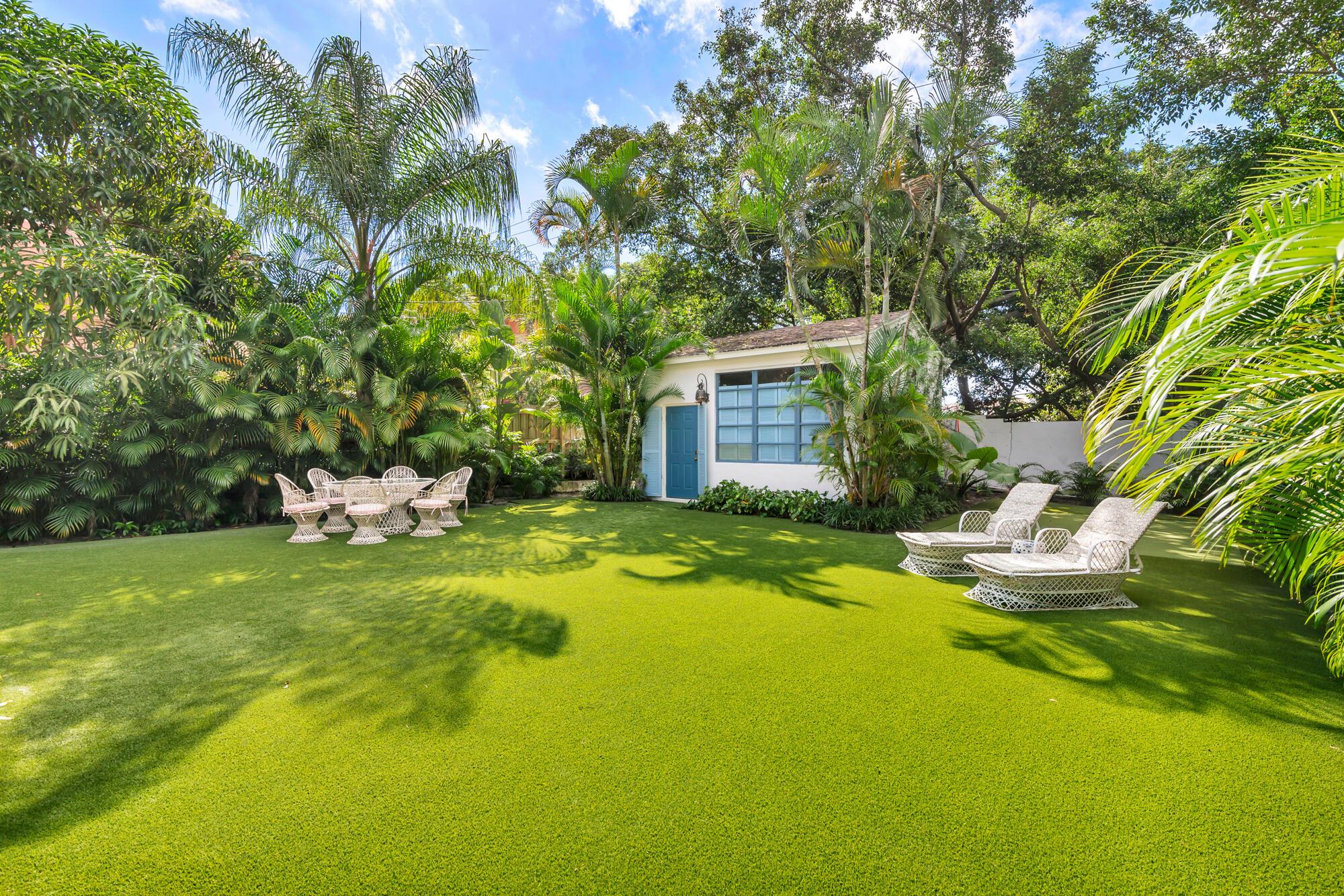 FLAMINGO PARK - Residential