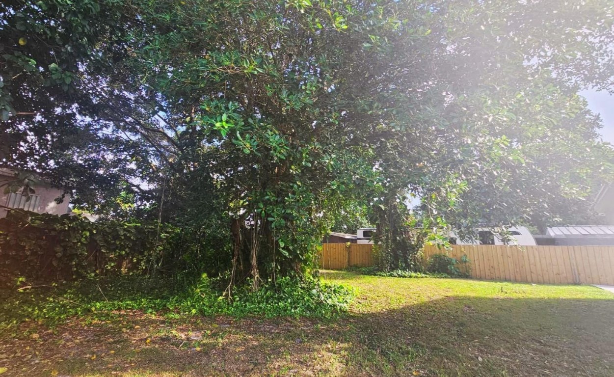 Pompano Park 50-21 B - Residential