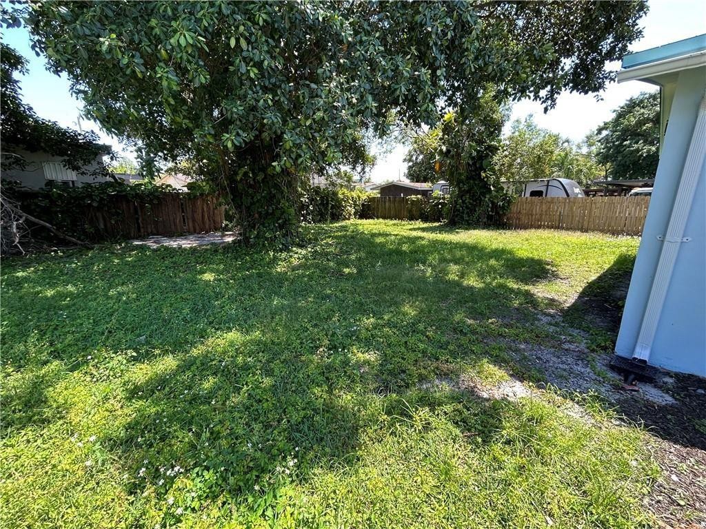 Pompano Park 50-21 B - Residential