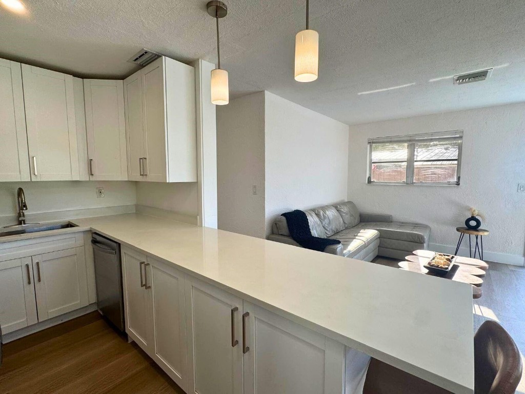 Pompano Park 50-21 B - Residential