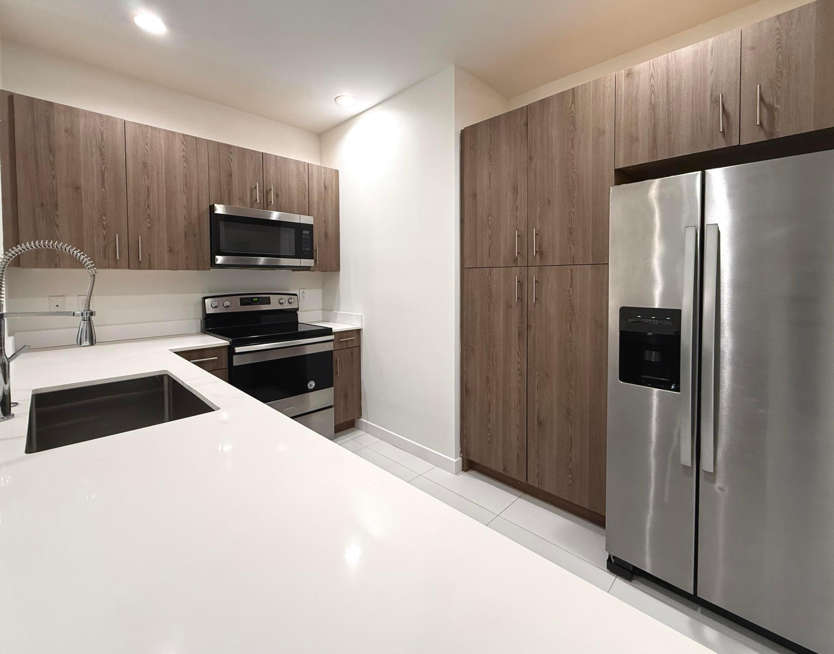 1030 Crystal Way 104