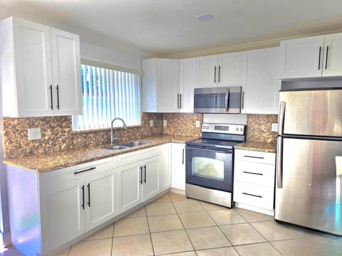 Tiny photo for 6138 SOUTHGATE Boulevard, Margate, FL 33068 (MLS # B26065318)