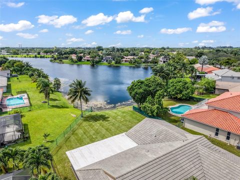 15600 Huntridge Rd Davie FL 33331