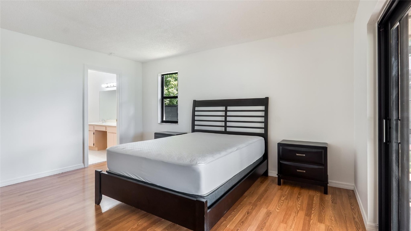 HAWKES BLUFF - Residential