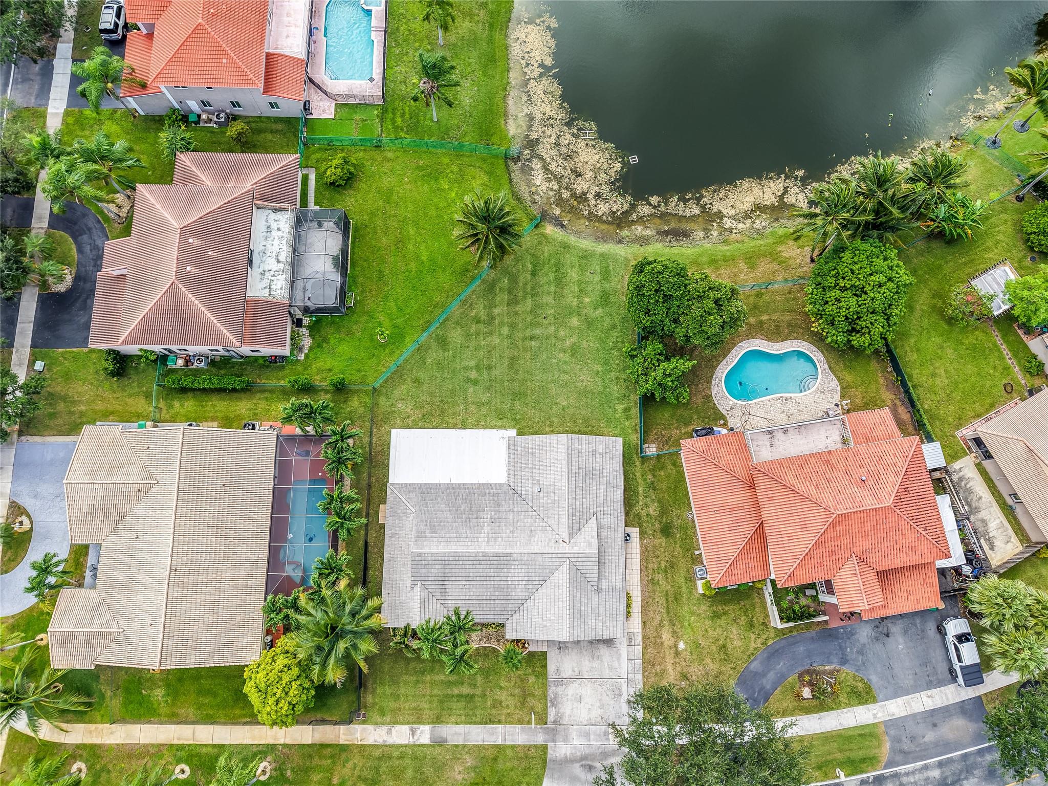 HAWKES BLUFF - Residential