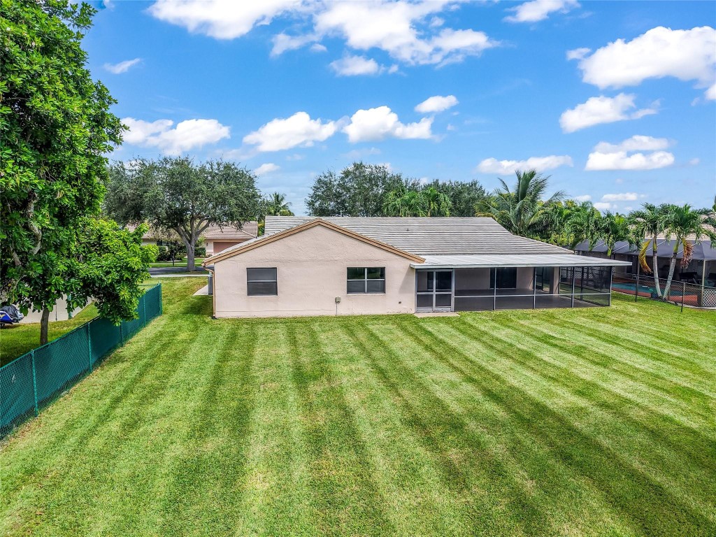 HAWKES BLUFF - Residential