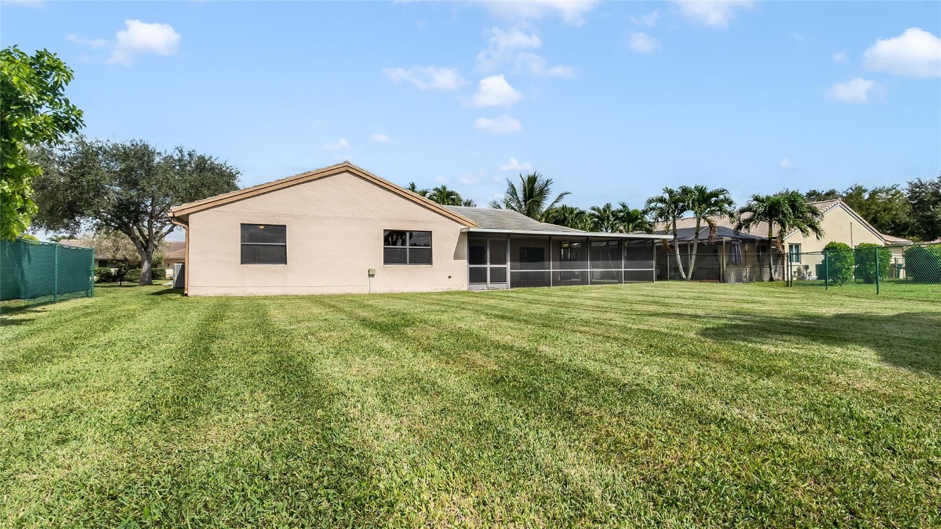 HAWKES BLUFF - Residential