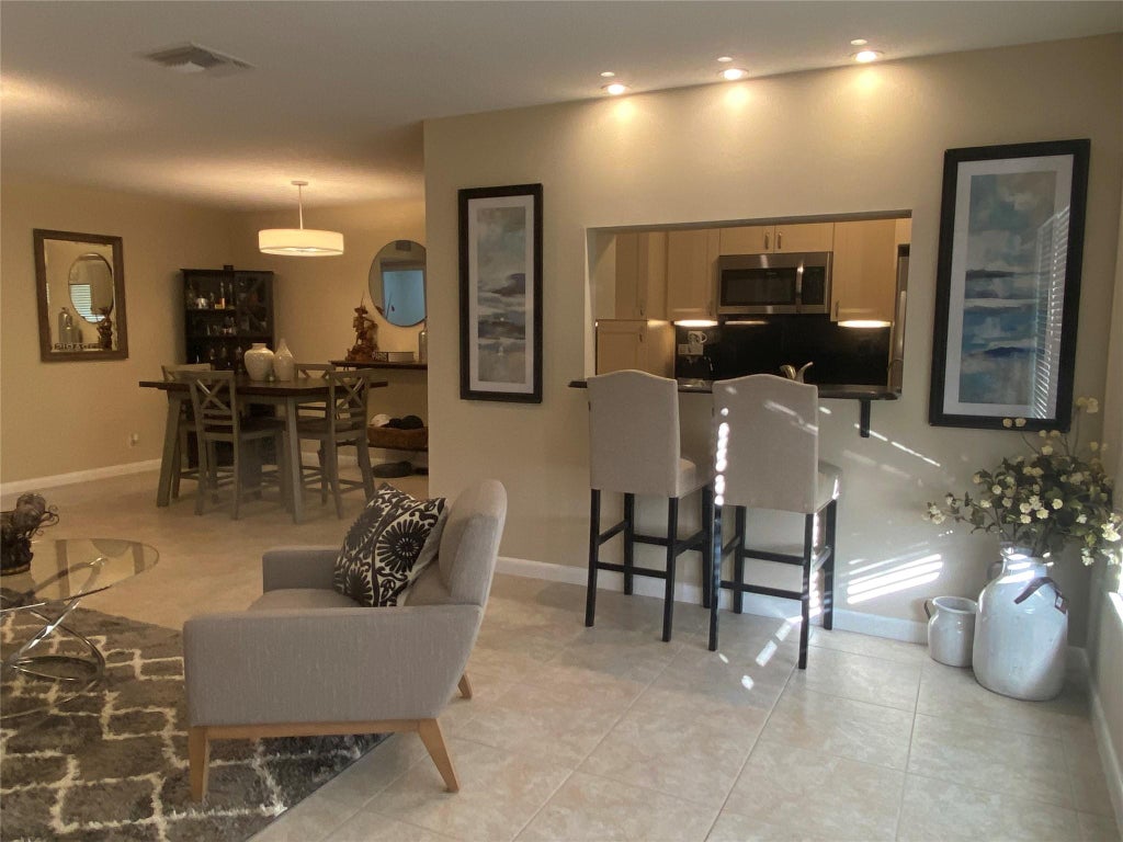 Photo of 187 High Point Terrace, Delray Beach, FL 33445 (MLS # F10492714)