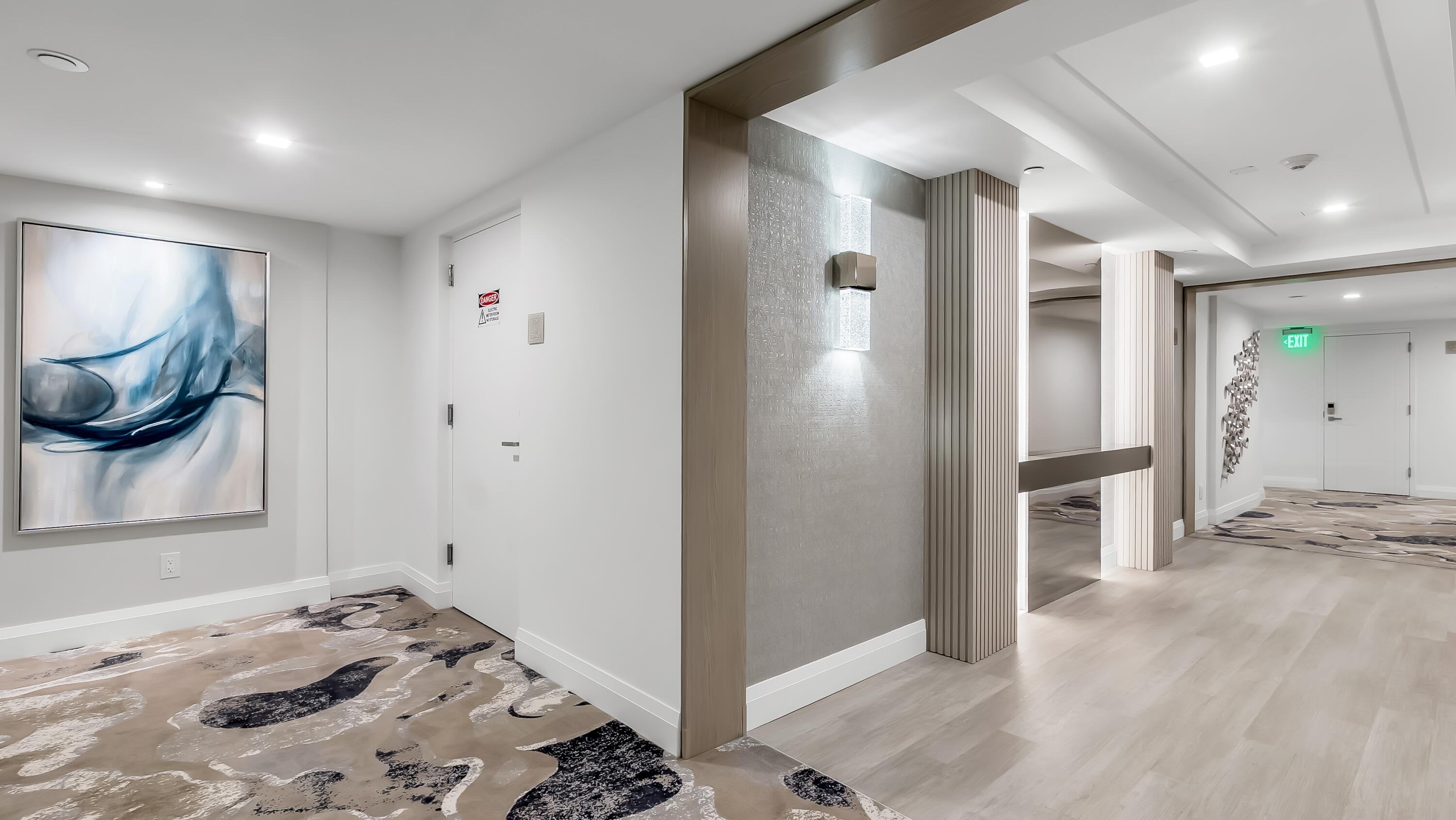 CARLTON CONDO - Residential