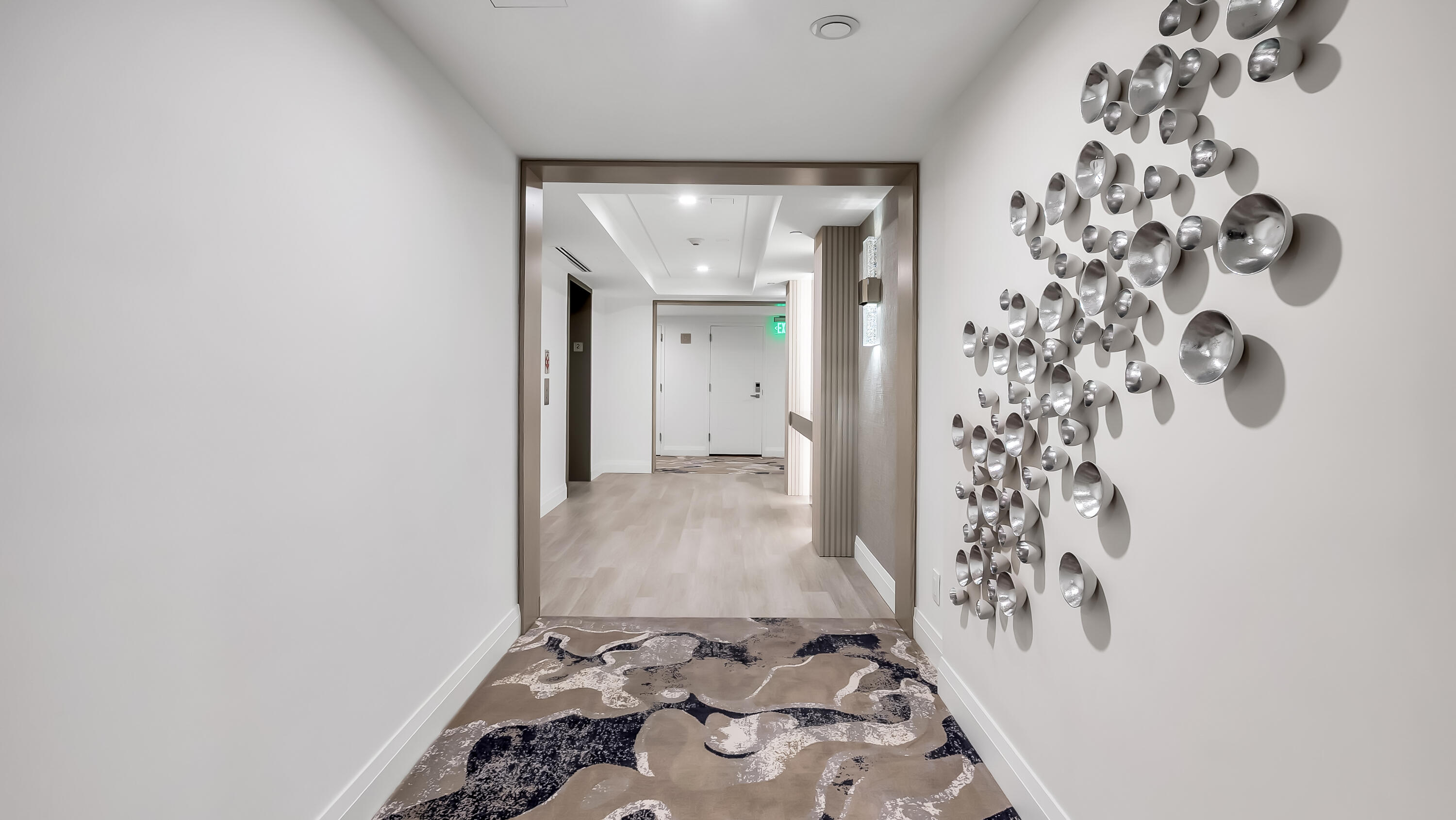 CARLTON CONDO - Residential