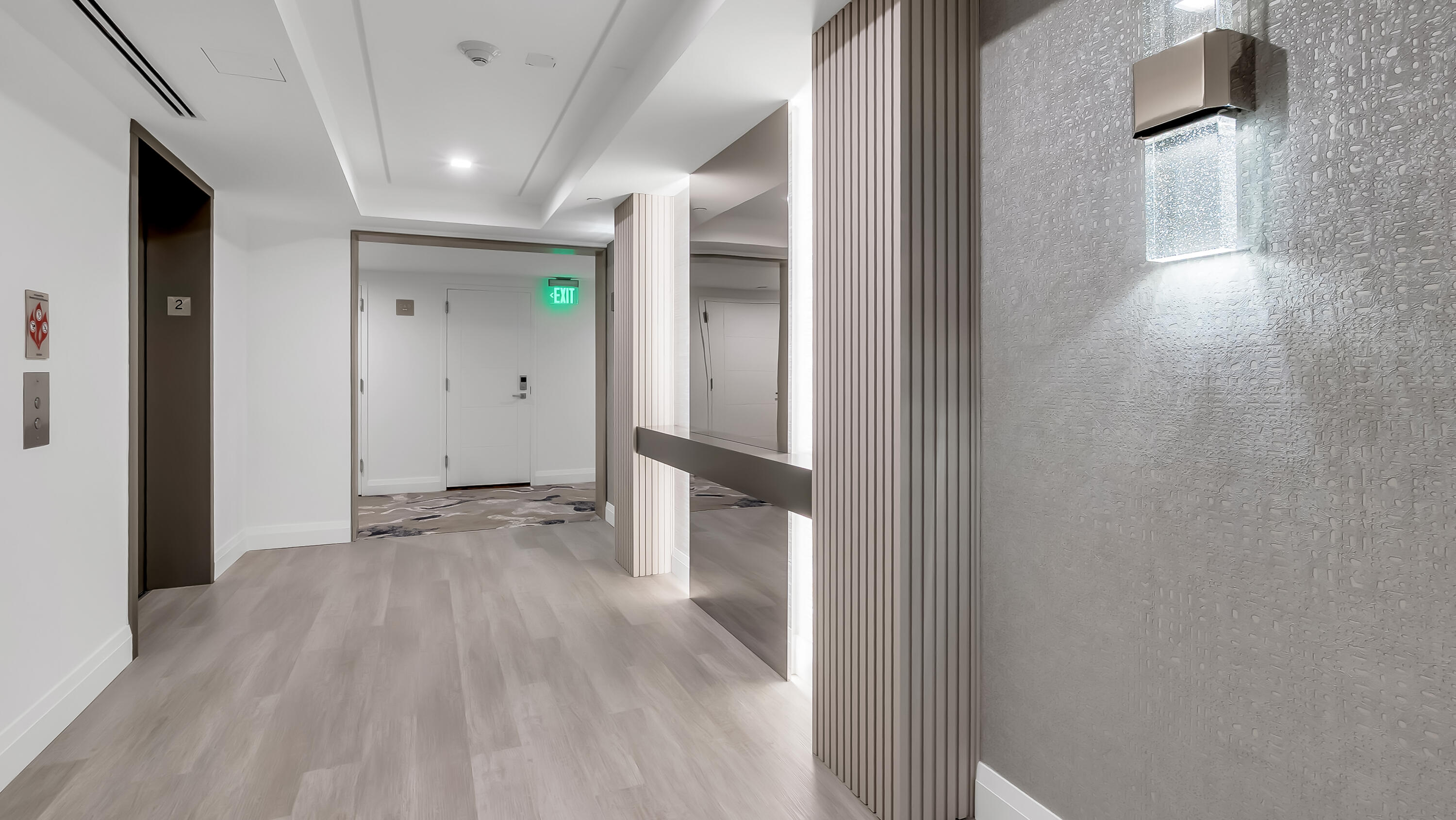 CARLTON CONDO - Residential