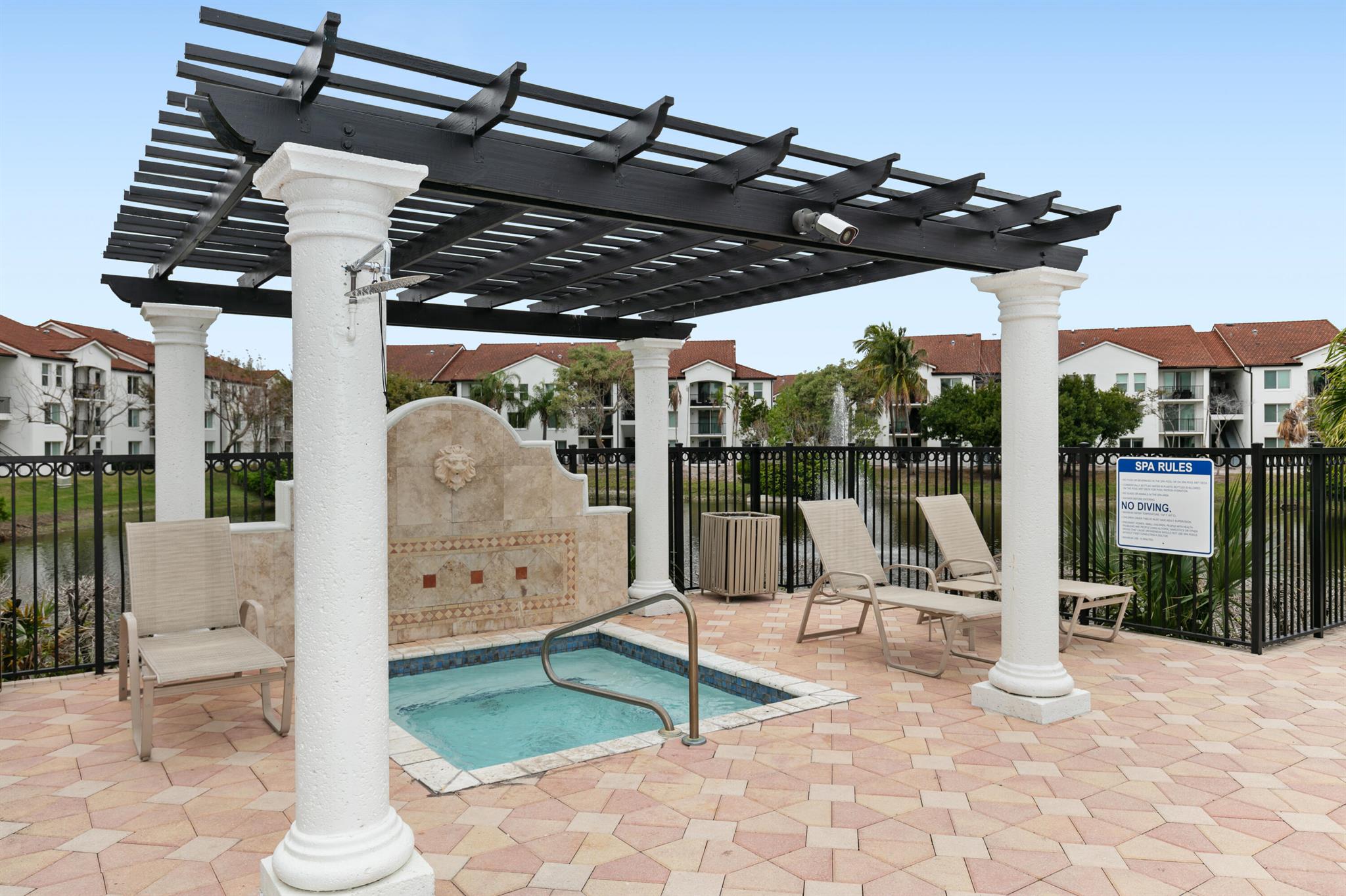 VILLA DEL SOL CONDO - Residential