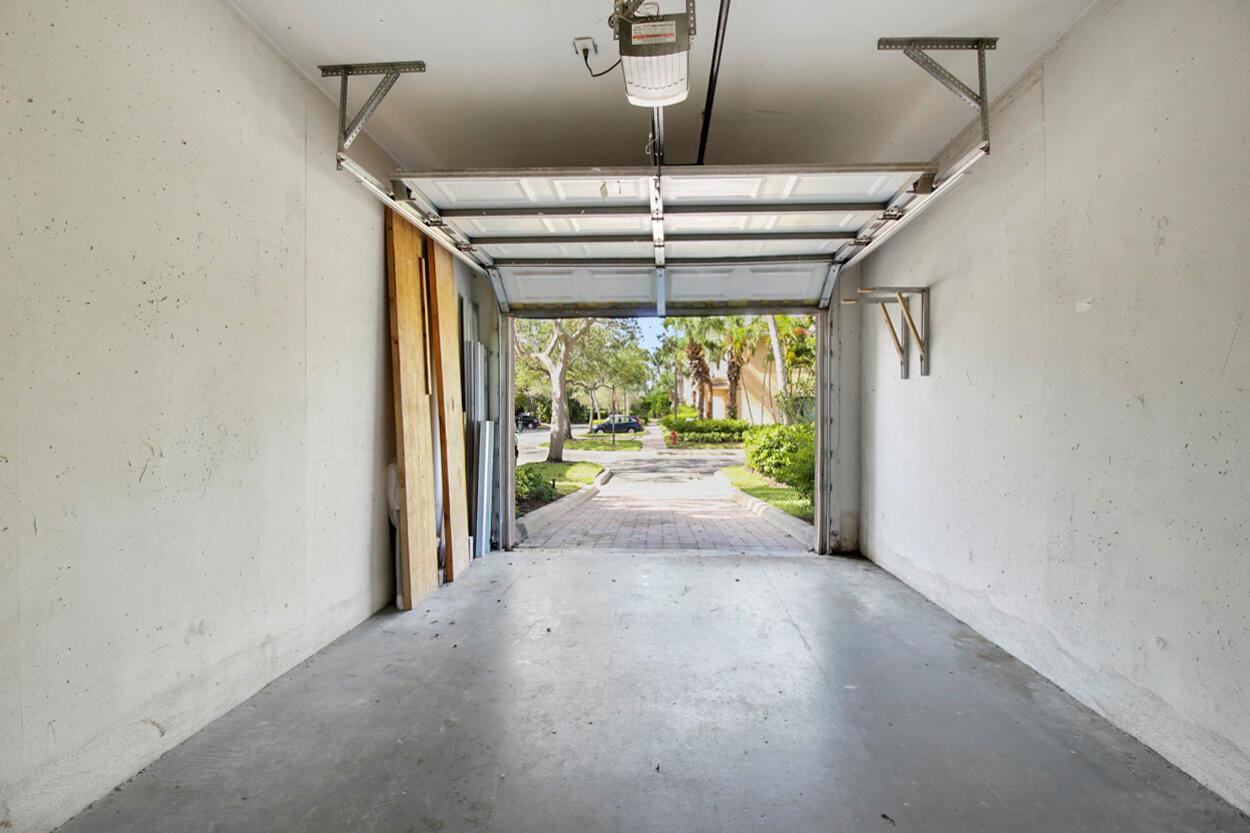 SAN MATERA THE GARDENS CONDO - Residential