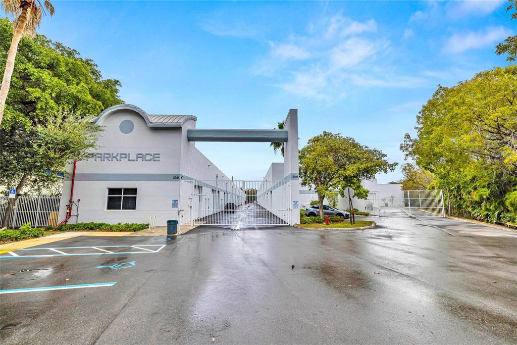 Photo of 2011 W State Road 84 #218-1, Fort Lauderdale, FL 33315 (MLS # F10481226)