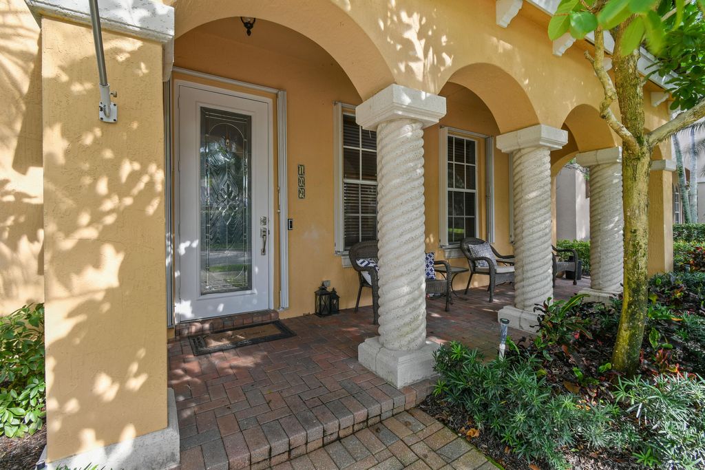 Photo of 109 Bilboa Drive, Jupiter, FL 33458 (MLS # R10947594)