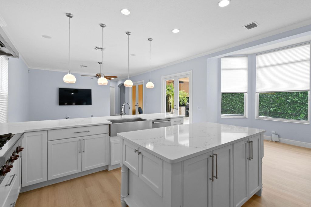 Photo of 109 Bilboa Drive, Jupiter, FL 33458 (MLS # R10947594)