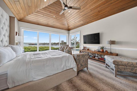 Tiny photo for 2842 SW RIVERS END Way, Palm City, FL 34990 (MLS # B26090788)