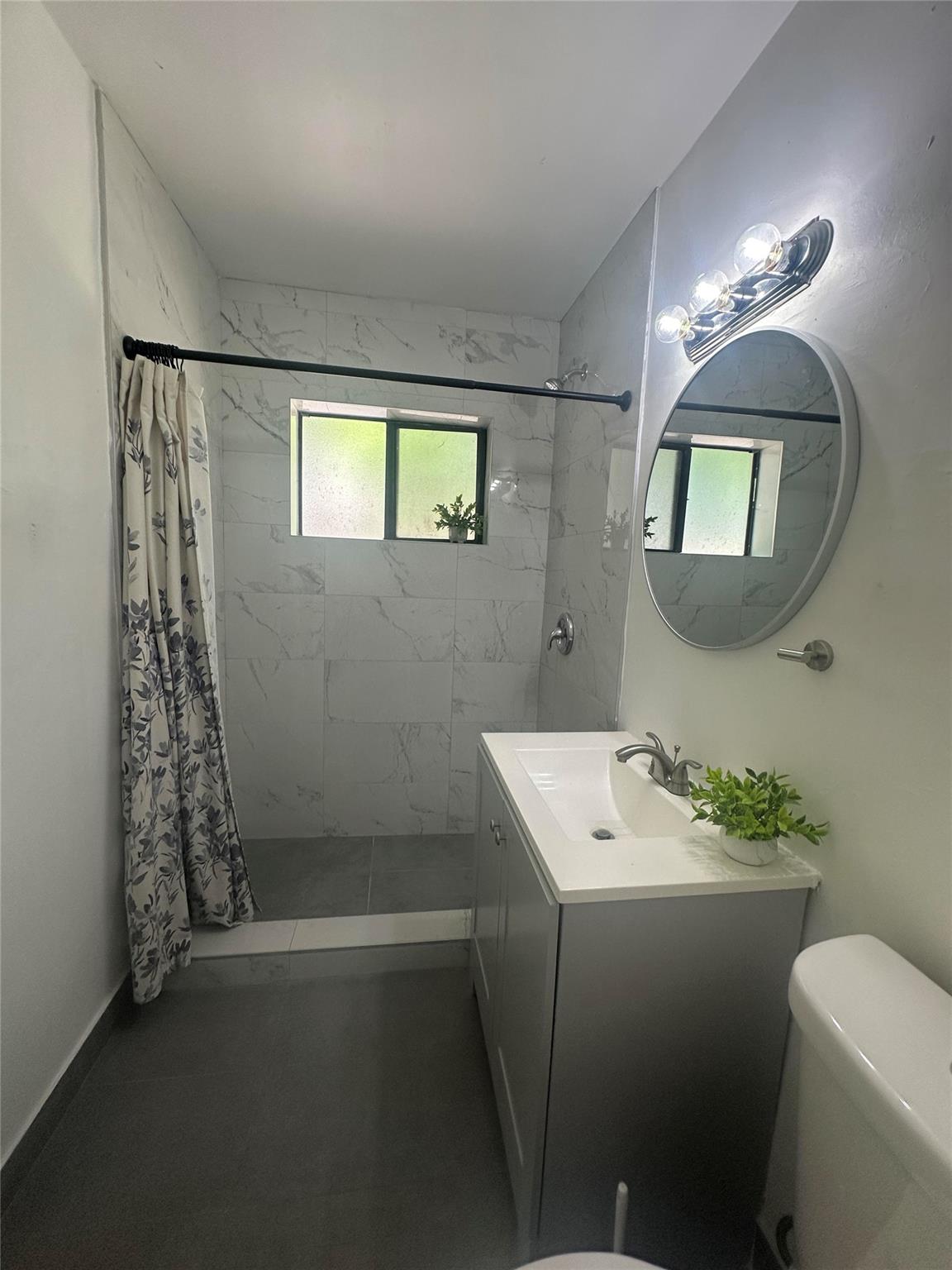 Binstock Sub 2 26-4 B - Residential Income