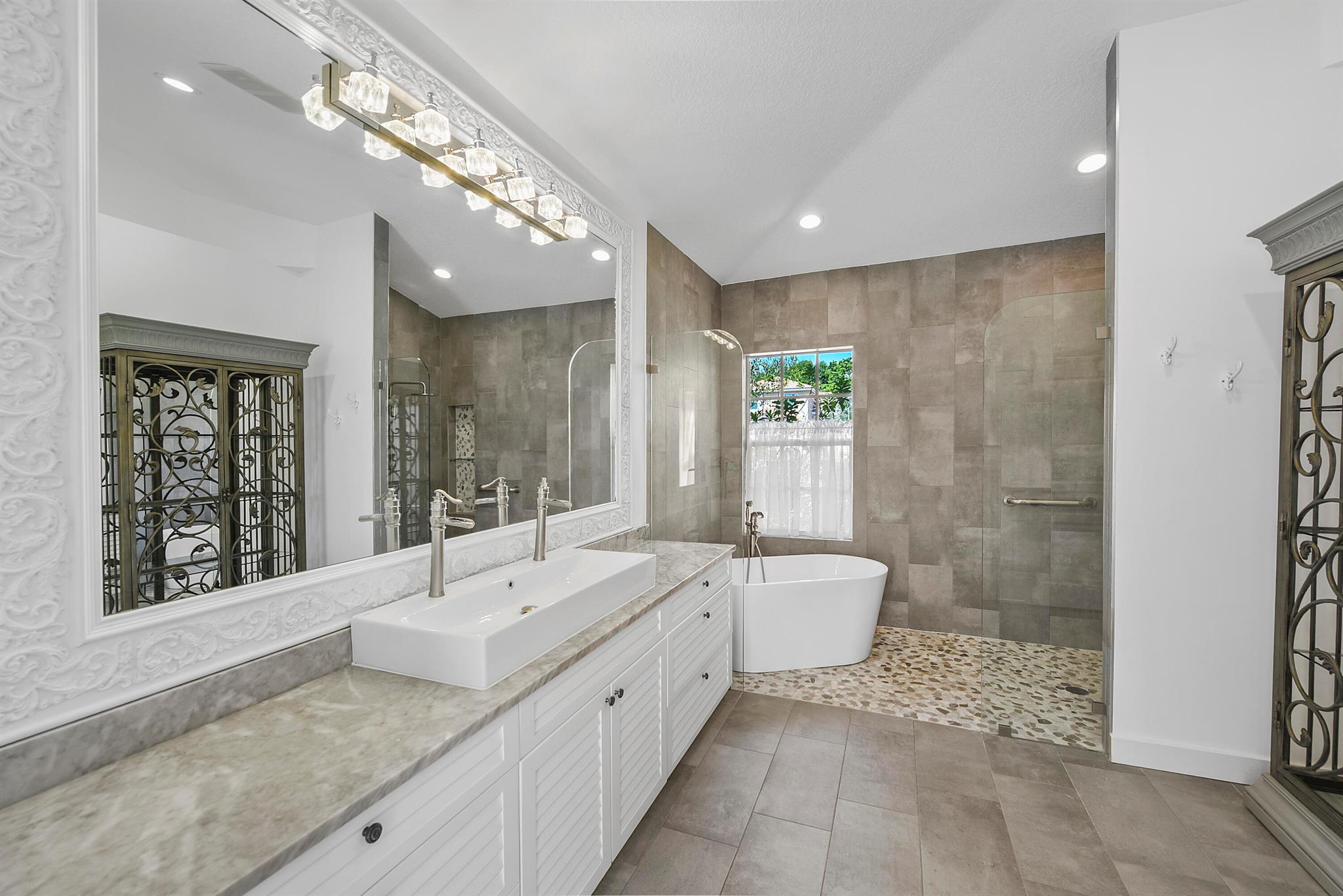 COCOA PINE ESTATES - Residential