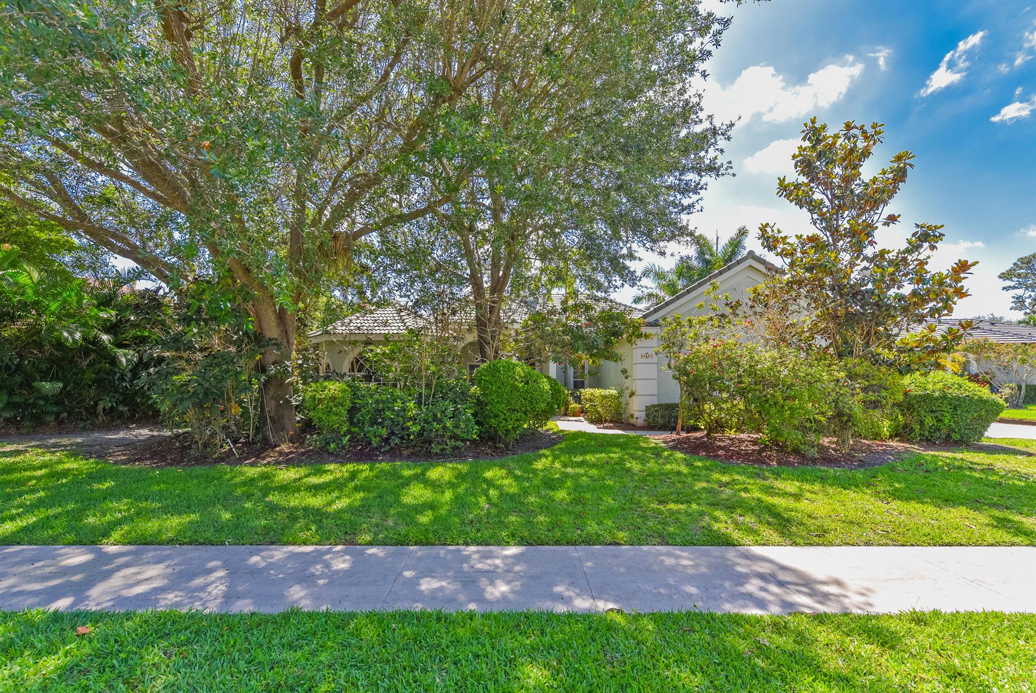 4841 Glenn Pine Lane
